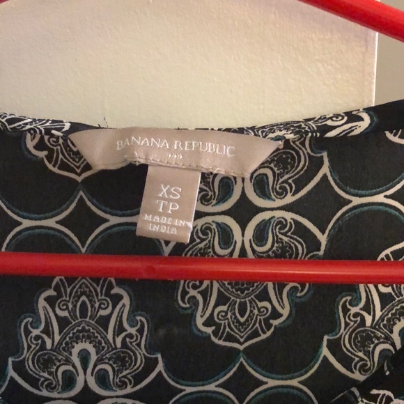 Banana republic blouse - Picture 2 of 2
